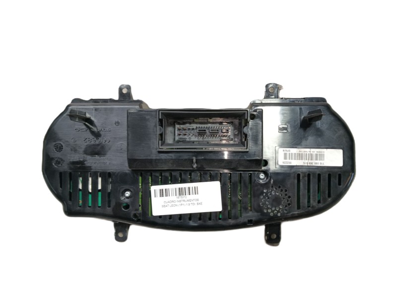 Recambio de cuadro instrumentos para seat leon (1p1) 1.9 tdi referencia OEM IAM  1P0920807E 
