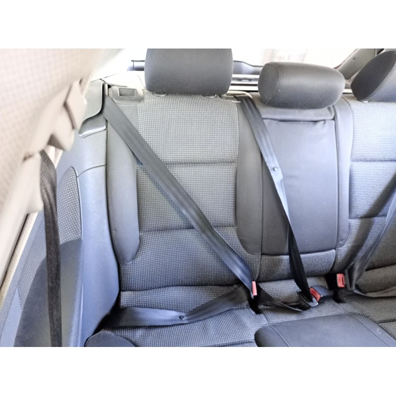 Recambio de cinturon seguridad trasero derecho para audi a3 (8p1) 2.0 tdi 16v referencia OEM IAM   
