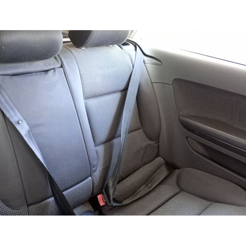 Recambio de cinturon seguridad trasero izquierdo para audi a3 (8p1) 2.0 tdi 16v referencia OEM IAM   