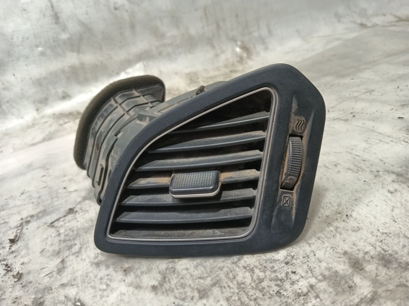 Recambio de rejilla aireadora para hyundai ix35 classic 2wd referencia OEM IAM  974802S900 