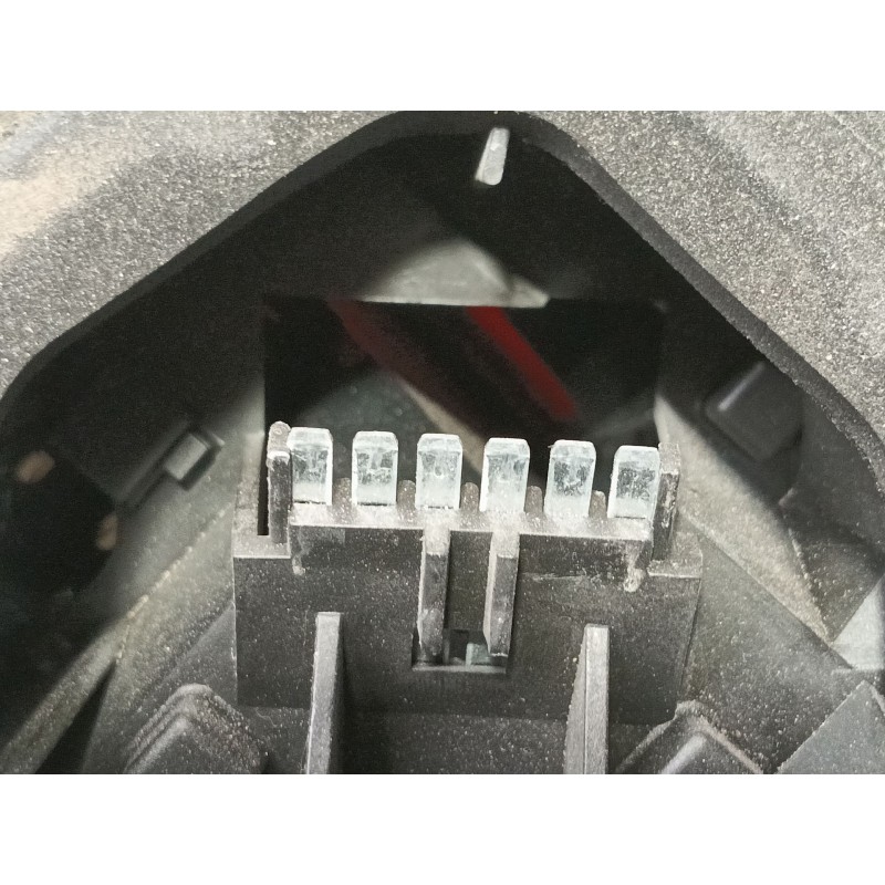 Recambio de piloto trasero derecho para opel corsa d cosmo referencia OEM IAM   