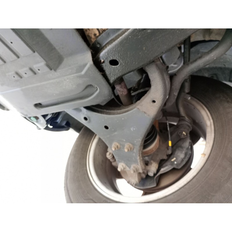 Recambio de brazo suspension inferior delantero derecho para hyundai tucson (jm) 2.0 crdi referencia OEM IAM   