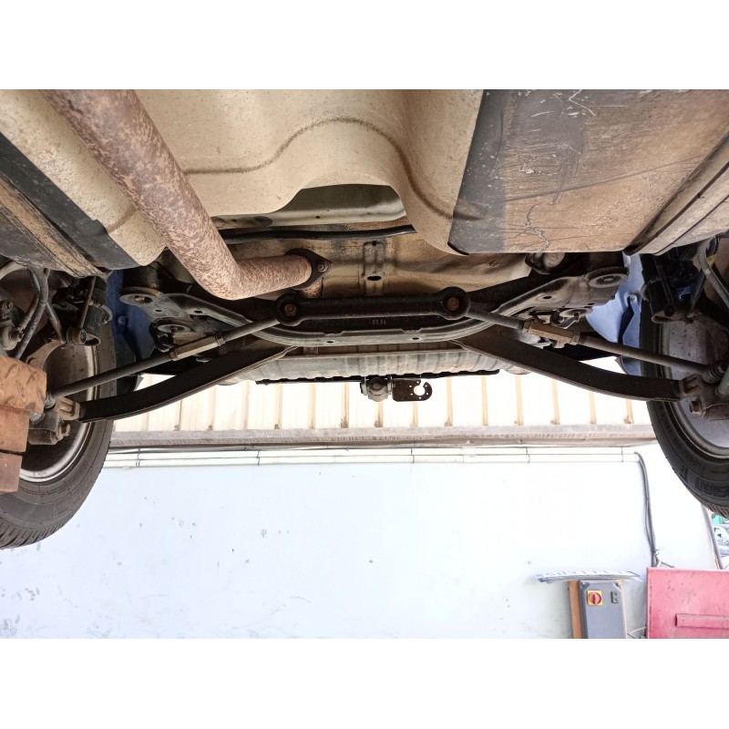 Recambio de puente trasero para hyundai tucson (jm) 2.0 crdi referencia OEM IAM   