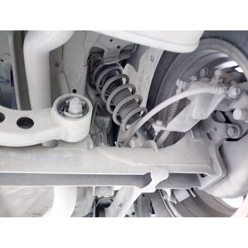 Recambio de amortiguador trasero derecho para nissan primera hatchback (p12) 1.9 dci referencia OEM IAM   