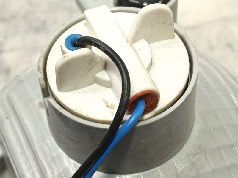 Recambio de piloto trasero izquierdo paragolpes para kia picanto iii (ja) 1.0 referencia OEM IAM   