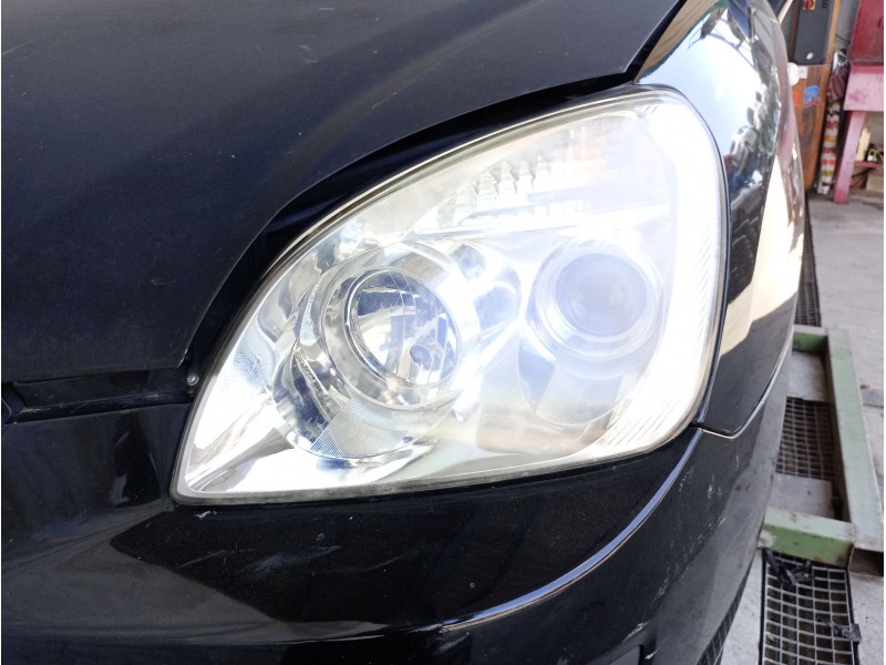 Recambio de faro izquierdo para kia carens iii monospace (un) 2.0 crdi 140 referencia OEM IAM   