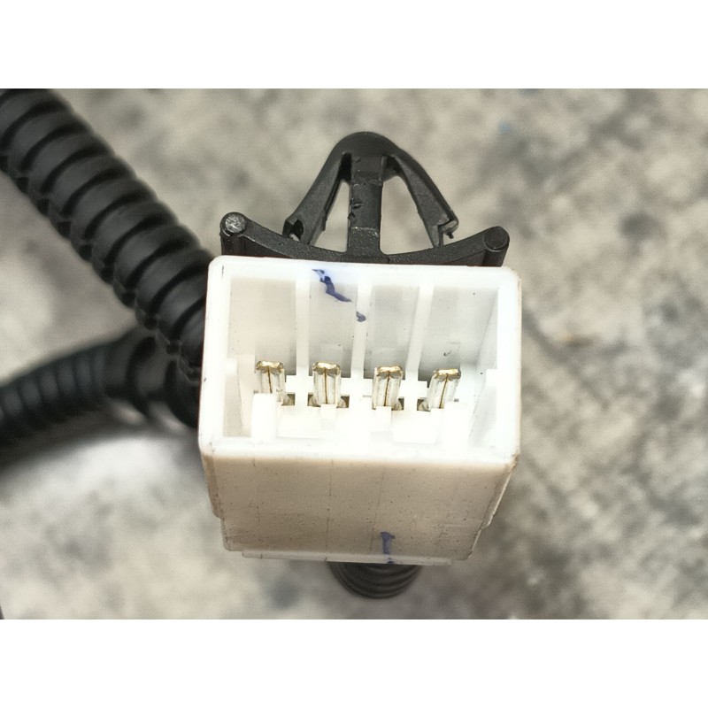 Recambio de enganche cinturon trasero derecho para kia picanto iii (ja) 1.0 referencia OEM IAM   