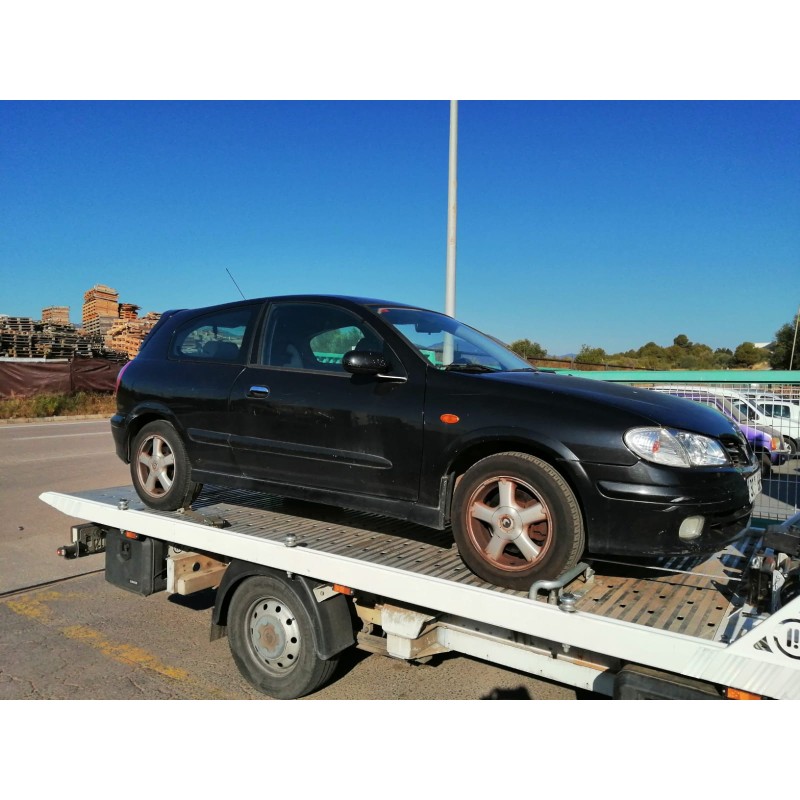 nissan almera ii hatchback (n16) del año 2001