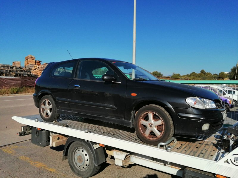 nissan almera ii hatchback (n16) del año 2001