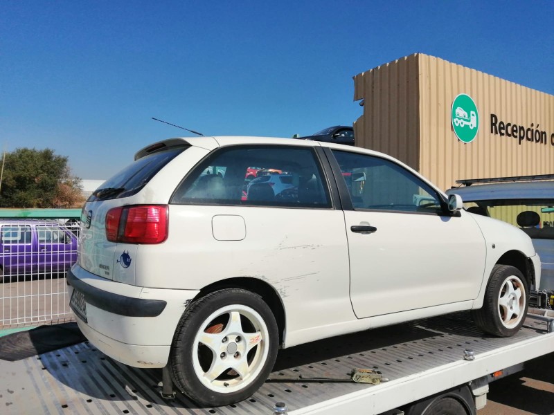 seat ibiza ii (6k1) del año 2000