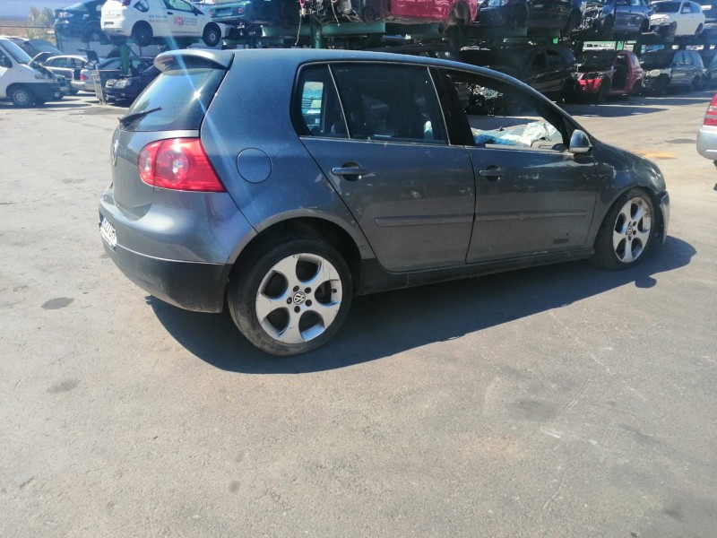 volkswagen golf v (1k1) del año 2005