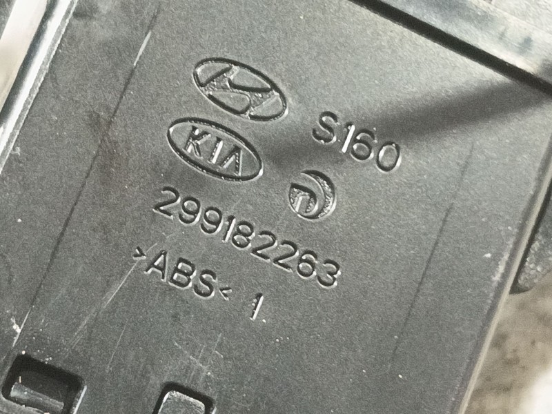 Recambio de warning para kia picanto iii (ja) 1.0 referencia OEM IAM   