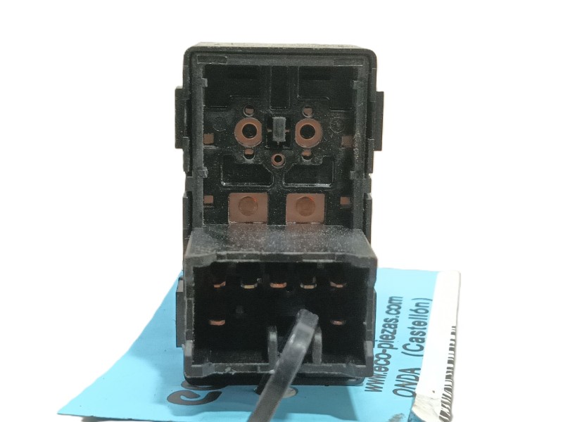 Recambio de mando elevalunas delantero derecho para kia picanto iii (ja) 1.0 referencia OEM IAM   