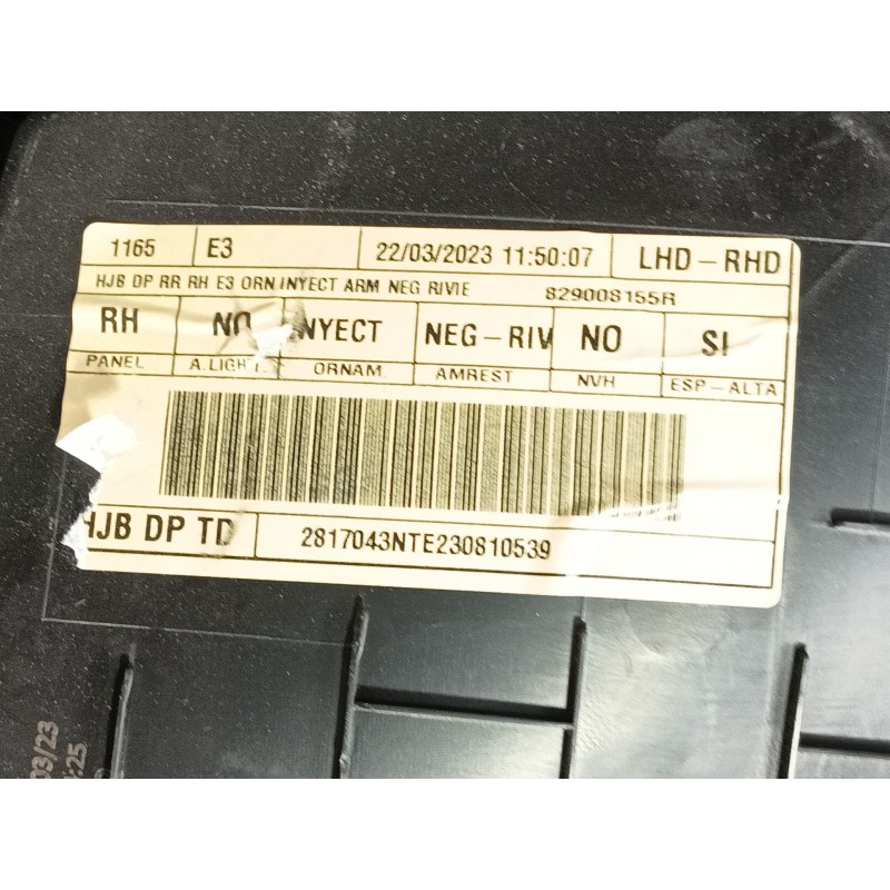 Recambio de guarnecido puerta trasera derecha para renault captur ii referencia OEM IAM 829008155R 2237268X 