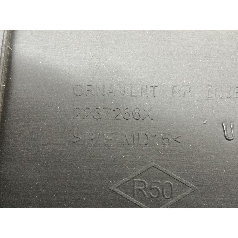 Recambio de guarnecido puerta trasera derecha para renault captur ii referencia OEM IAM 829008155R 2237268X 