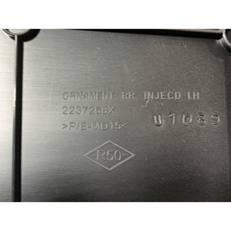 Recambio de guarnecido puerta trasera izquierda para renault captur ii referencia OEM IAM 829008155R 2237268X 