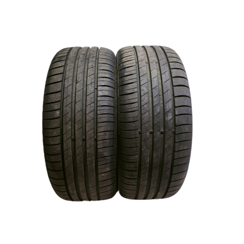 Recambio de neumatico para seat toledo (kg3) style referencia OEM IAM 215/45 R16 86H 2 GOODYEAR