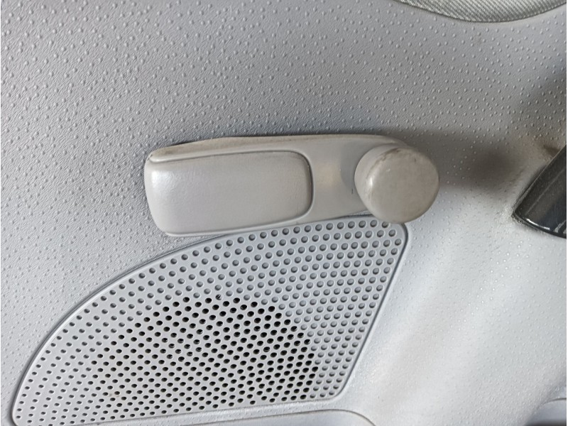 Recambio de puerta trasera derecha para citroën c3 1.4 hdi sx plus referencia OEM IAM COMPLETA  