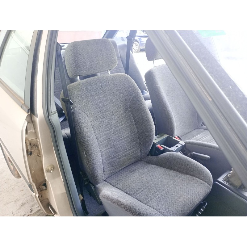 Recambio de asiento delantero derecho para daewoo aranos 2.0 referencia OEM IAM   
