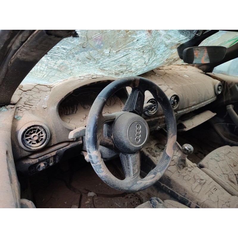 Recambio de salpicadero para audi a3 sportback (8va, 8vf) 35 tfsi referencia OEM IAM   