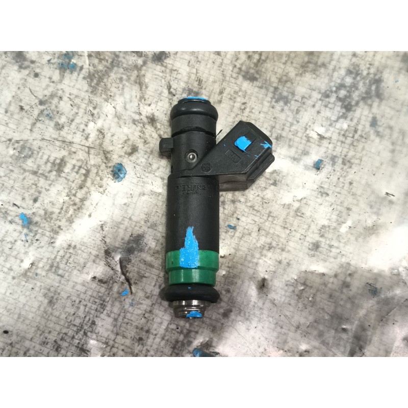 Recambio de inyector para mercedes-benz clase s (w221) berlina 600 (221.176) referencia OEM IAM  2750780249 