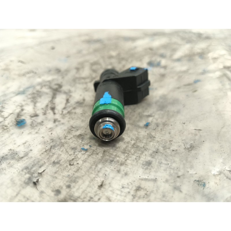 Recambio de inyector para mercedes-benz clase s (w221) berlina 600 (221.176) referencia OEM IAM  2750780249 