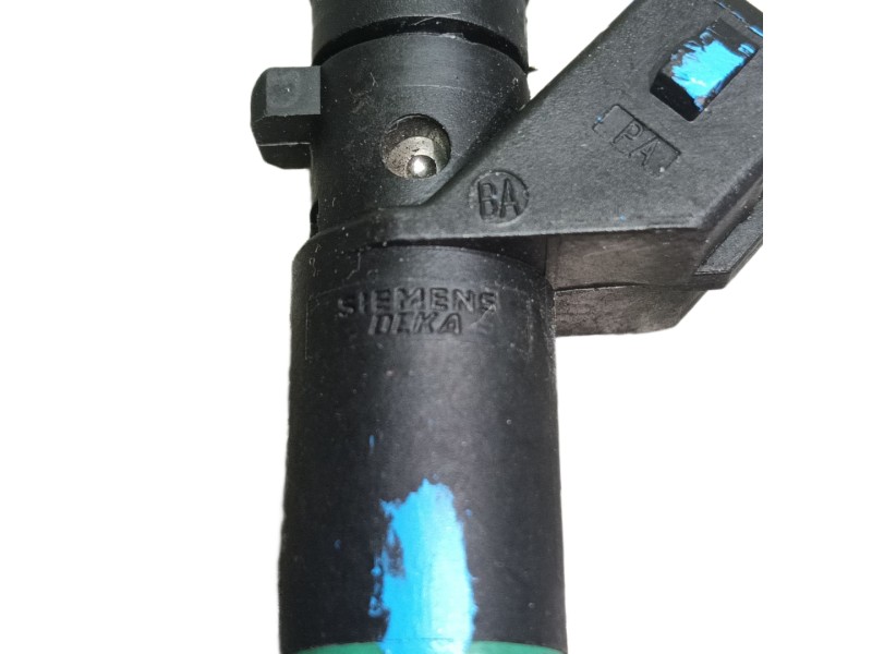 Recambio de inyector para mercedes-benz clase s (w221) berlina 600 (221.176) referencia OEM IAM  2750780249 