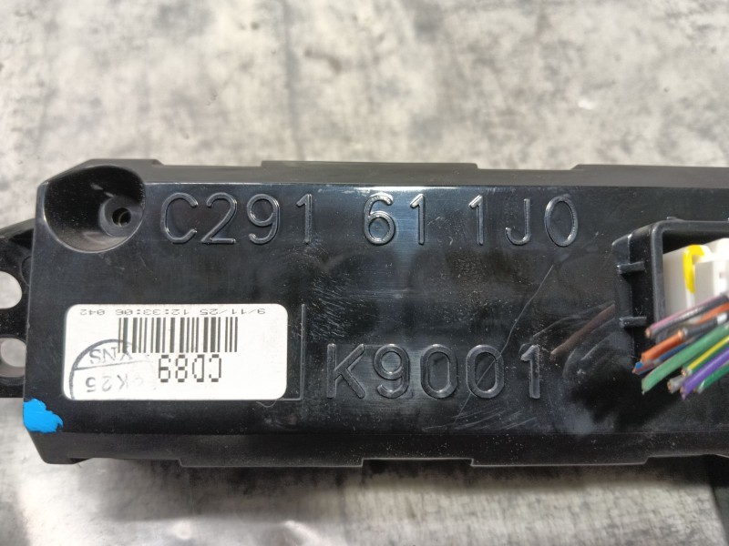 Recambio de pantalla multifuncion para mazda 5 (cr19) 2.0 cd (cr19) referencia OEM IAM  C291611J0 