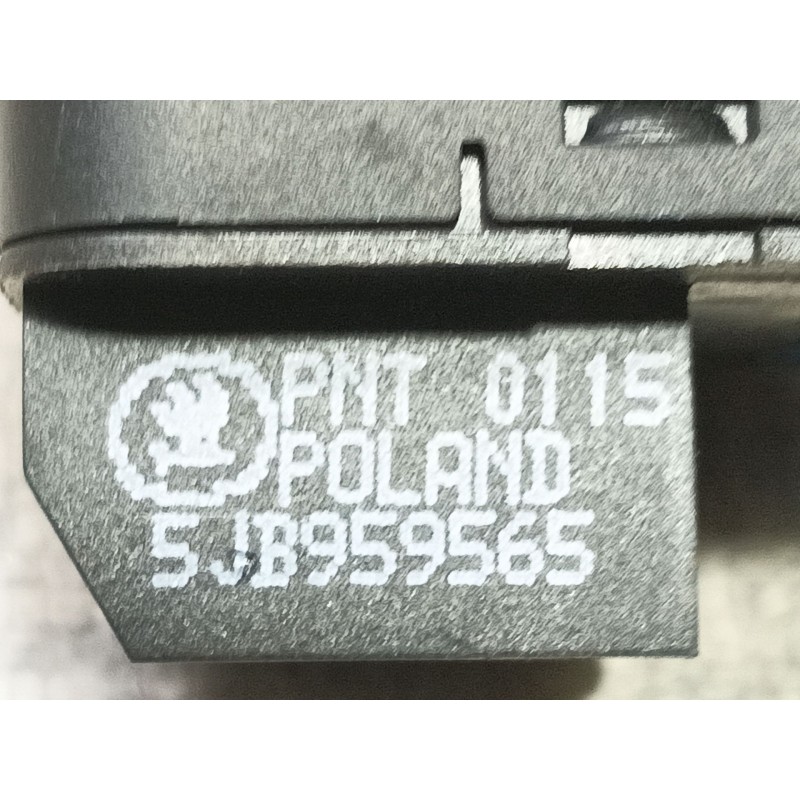 Recambio de mando retrovisor para skoda rapid spaceback (nh1) 1.6 tdi referencia OEM IAM   