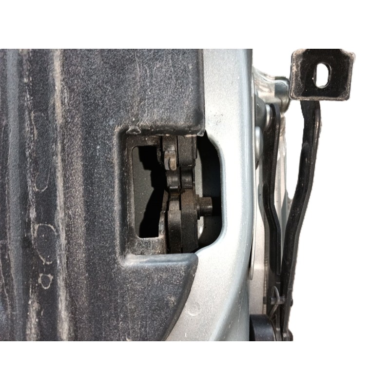 Recambio de porton trasero para volvo xc90 d5 kinetic (5 asientos) (136kw) referencia OEM IAM   