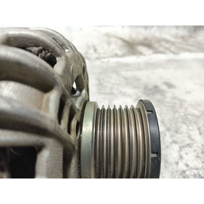 Recambio de alternador para renault clio iv (bh_) 0.9 tce 90 referencia OEM IAM   