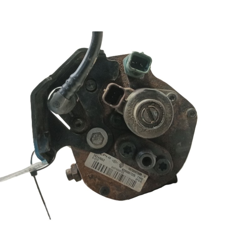 Recambio de bomba inyeccion para renault megane iii berlina 5 p authentique referencia OEM IAM K9K830  