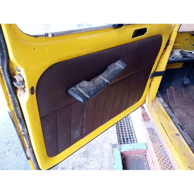 Recambio de guarnecido puerta delantera izquierda para renault 4 furgoneta/monovolumen (r21_, r23_) 0.8 (2106) referencia OEM IA
