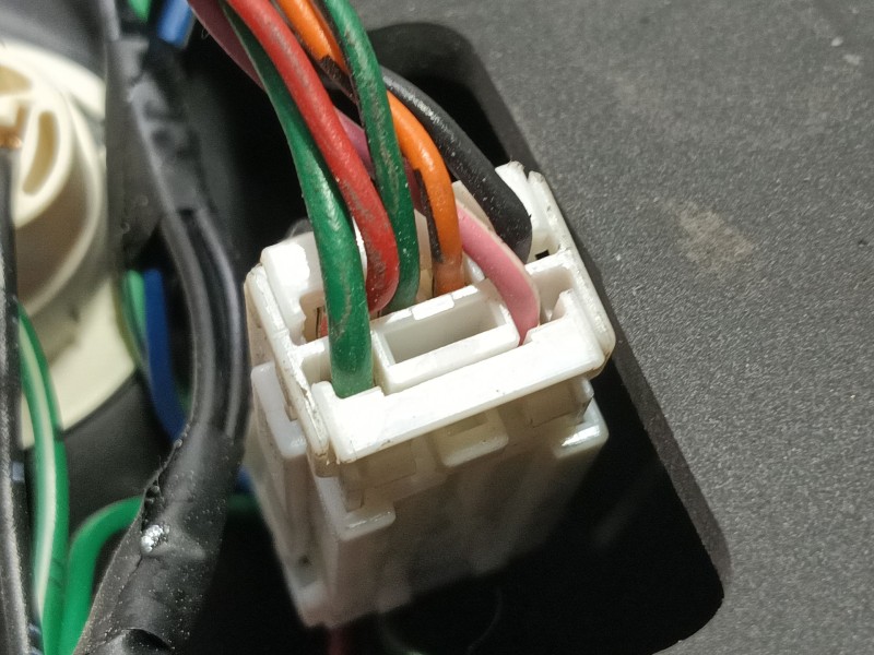 Recambio de piloto trasero derecho para hyundai lantra berlina (rd) 1.6 gls referencia OEM IAM   