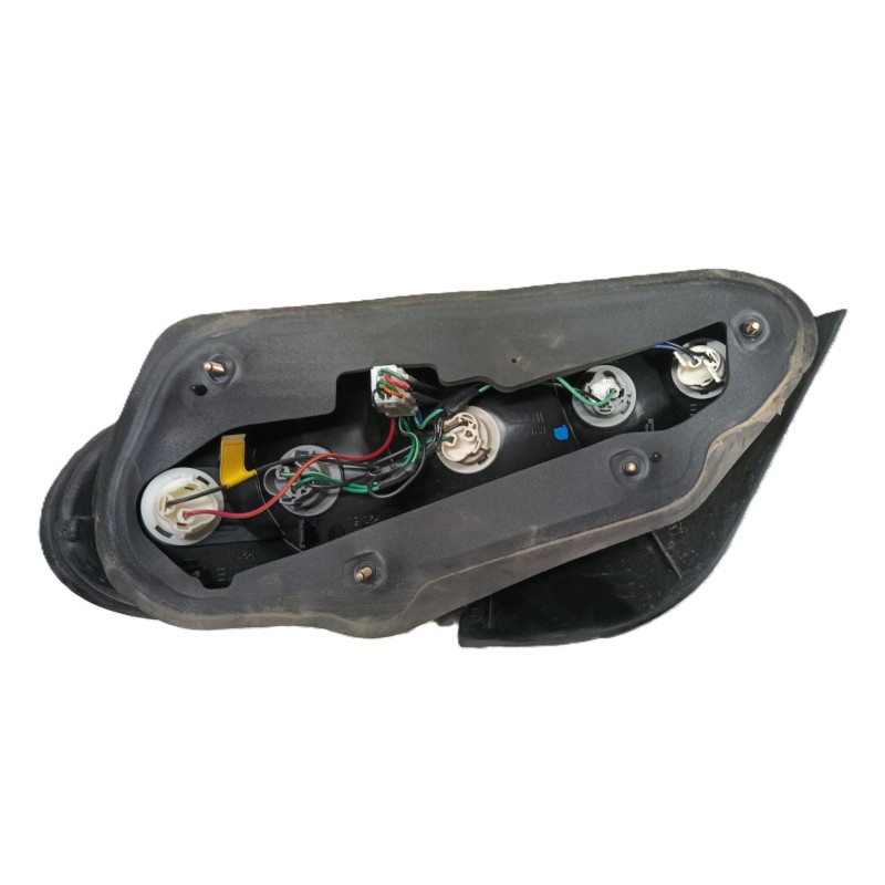 Recambio de piloto trasero izquierdo para hyundai lantra berlina (rd) 1.6 gls referencia OEM IAM   