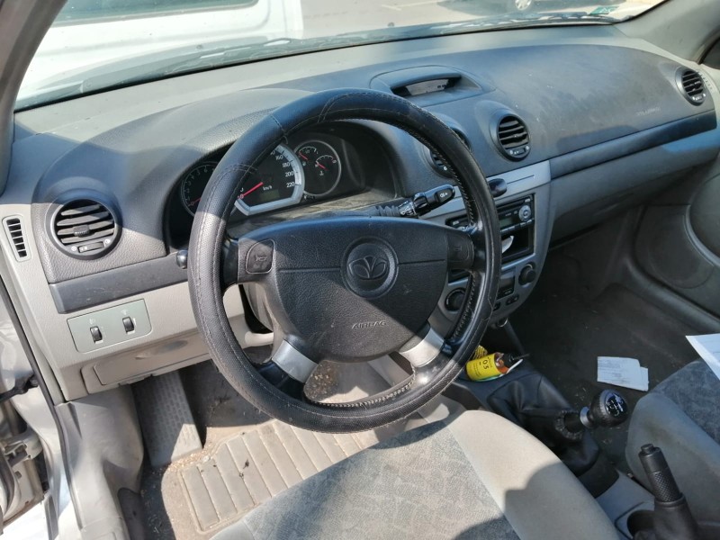 daewoo lacetti hatchback (klan) del año 2004