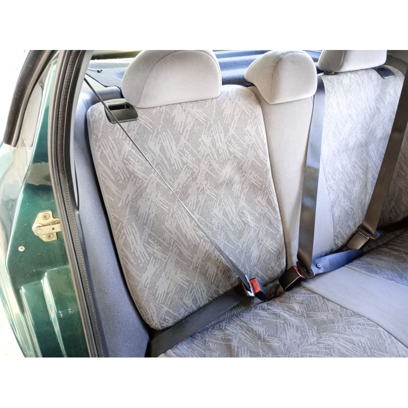 Recambio de cinturon seguridad trasero derecho para ford mondeo ii (bap) 2.0 i referencia OEM IAM   