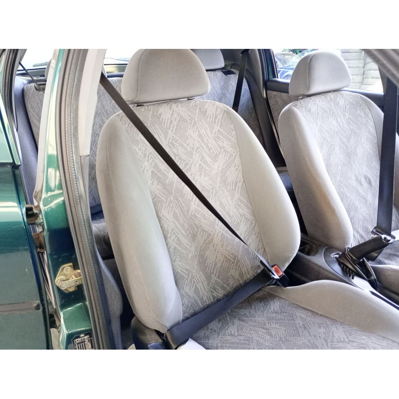 Recambio de cinturon seguridad delantero derecho para ford mondeo ii (bap) 2.0 i referencia OEM IAM   