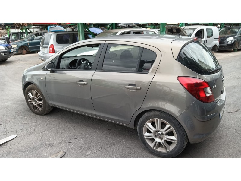 opel corsa d (s07) del año 2011
