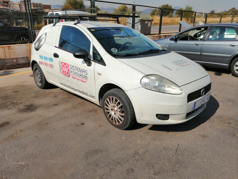 fiat grande punto van (199_) del año 2012