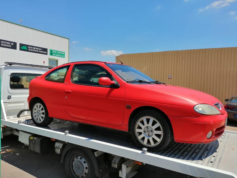renault megane i coach (da0/1_) del año 2001