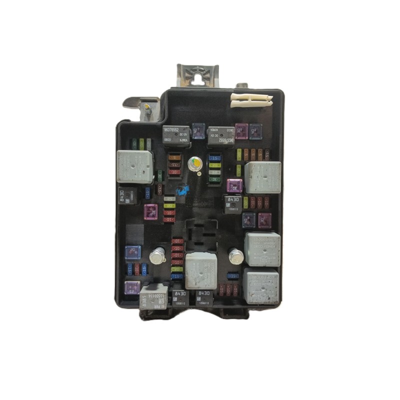 Recambio de caja reles / fusibles para chevrolet aveo hatchback (t300) 1.2 referencia OEM IAM  95092982 