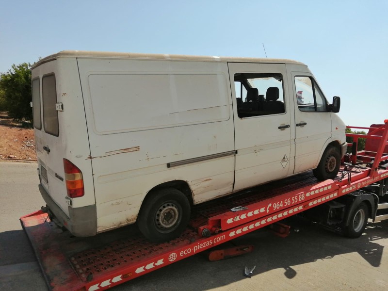 mercedes-benz sprinter 3-t furgoneta (b903) del año 1998