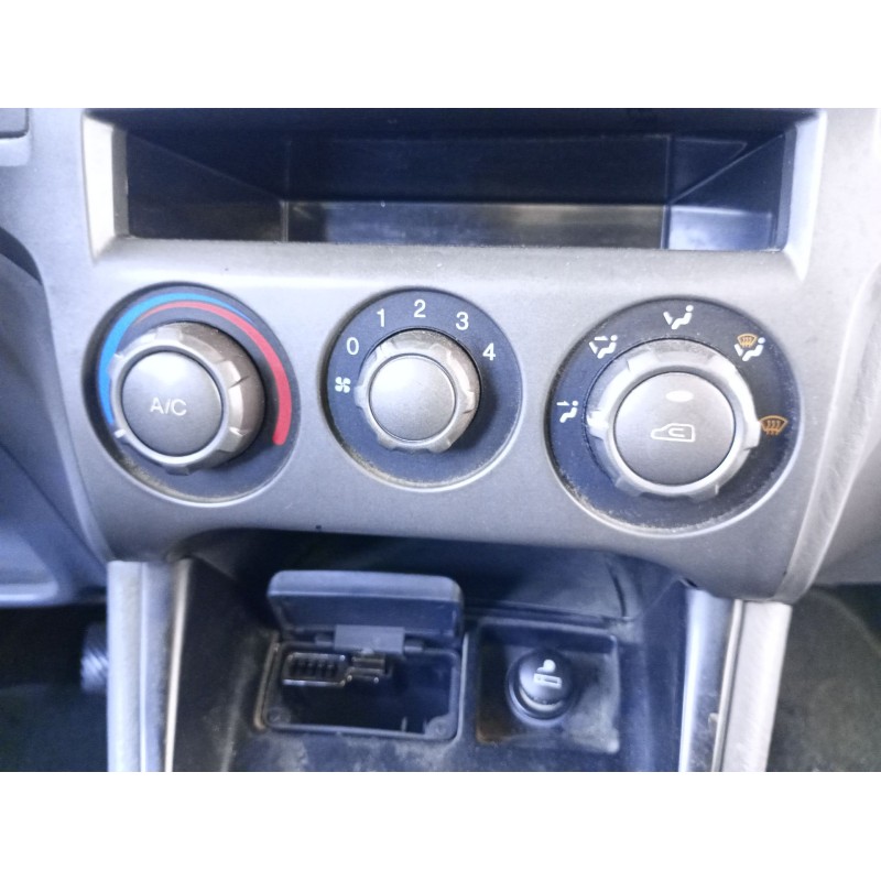 Recambio de mando calefaccion / aire acondicionado para hyundai matrix (fc) 1.6 referencia OEM IAM   