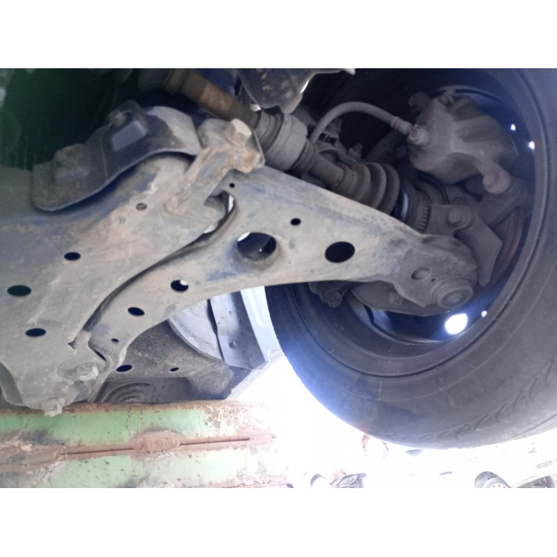 Recambio de brazo suspension inferior delantero izquierdo para hyundai matrix (fc) 1.6 referencia OEM IAM   