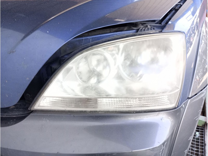 Recambio de faro izquierdo para kia sorento i (jc) 2.5 crdi referencia OEM IAM   