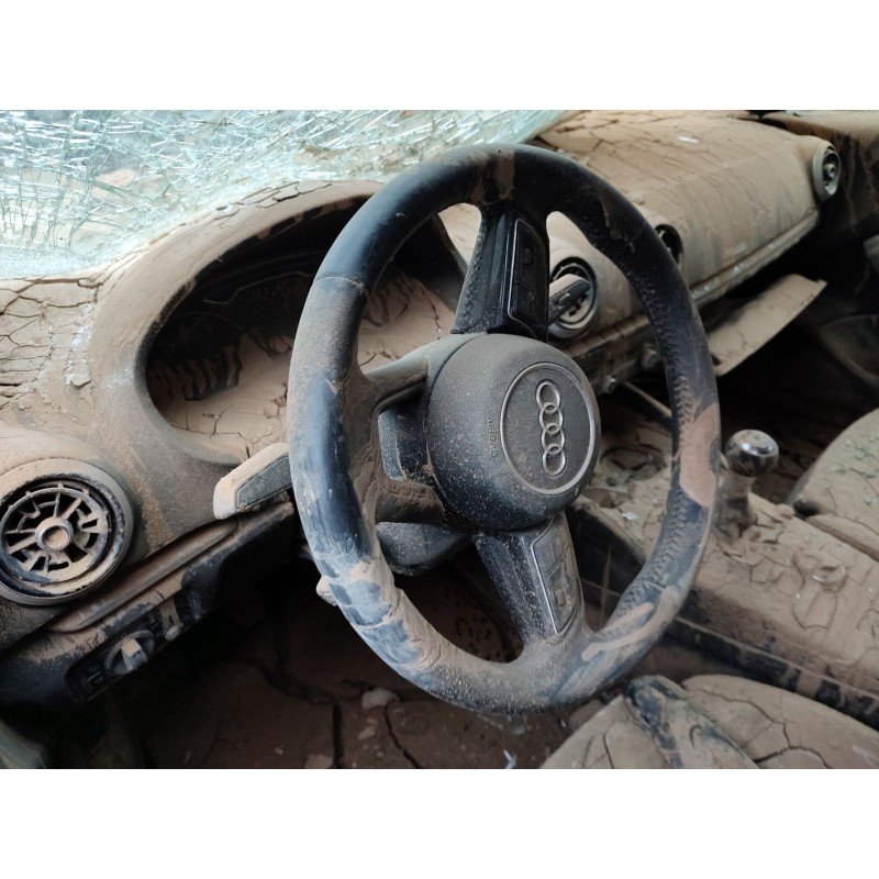 Recambio de volante para audi a3 sportback (8va, 8vf) 35 tfsi referencia OEM IAM   