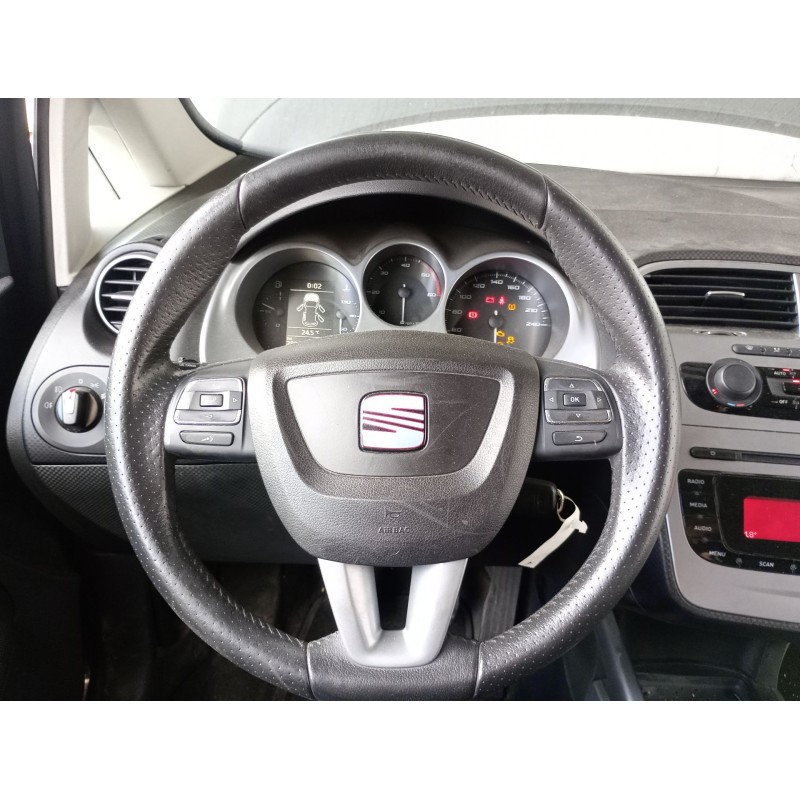 Recambio de volante para seat altea (5p1) 2.0 tdi referencia OEM IAM   