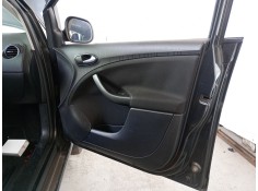 Recambio de guarnecido puerta delantera derecha para seat altea (5p1) 2.0 tdi referencia OEM IAM   