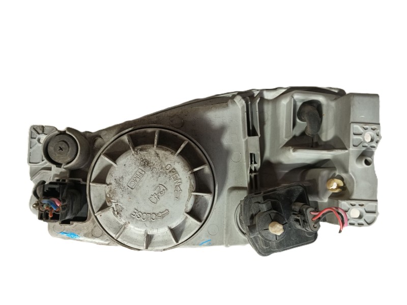 Recambio de faro derecho para hyundai lantra berlina (rd) 1.6 gls referencia OEM IAM   